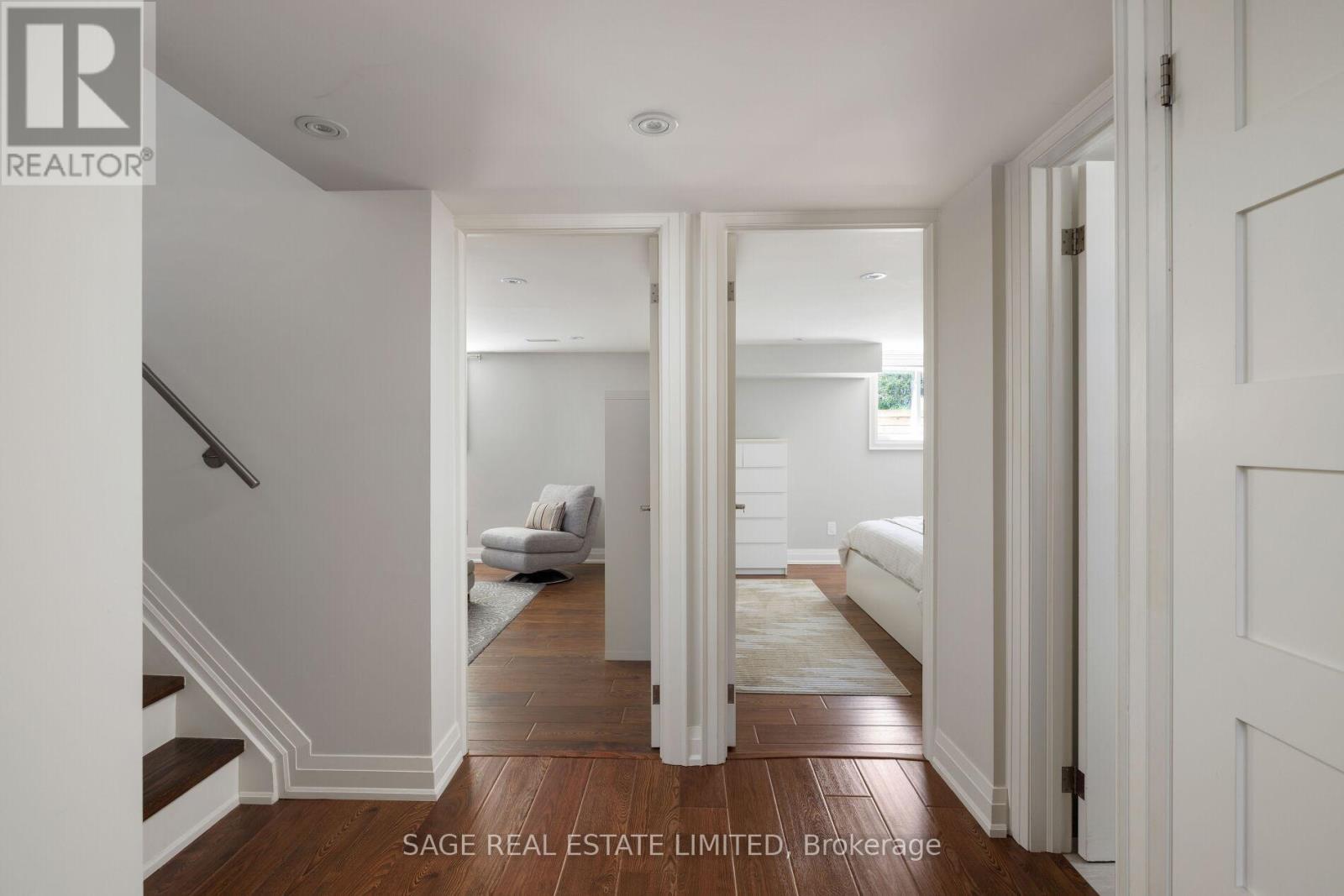 102 Humbervale Boulevard, Toronto, Ontario  M8Y 3P7 - Photo 33 - W13174442