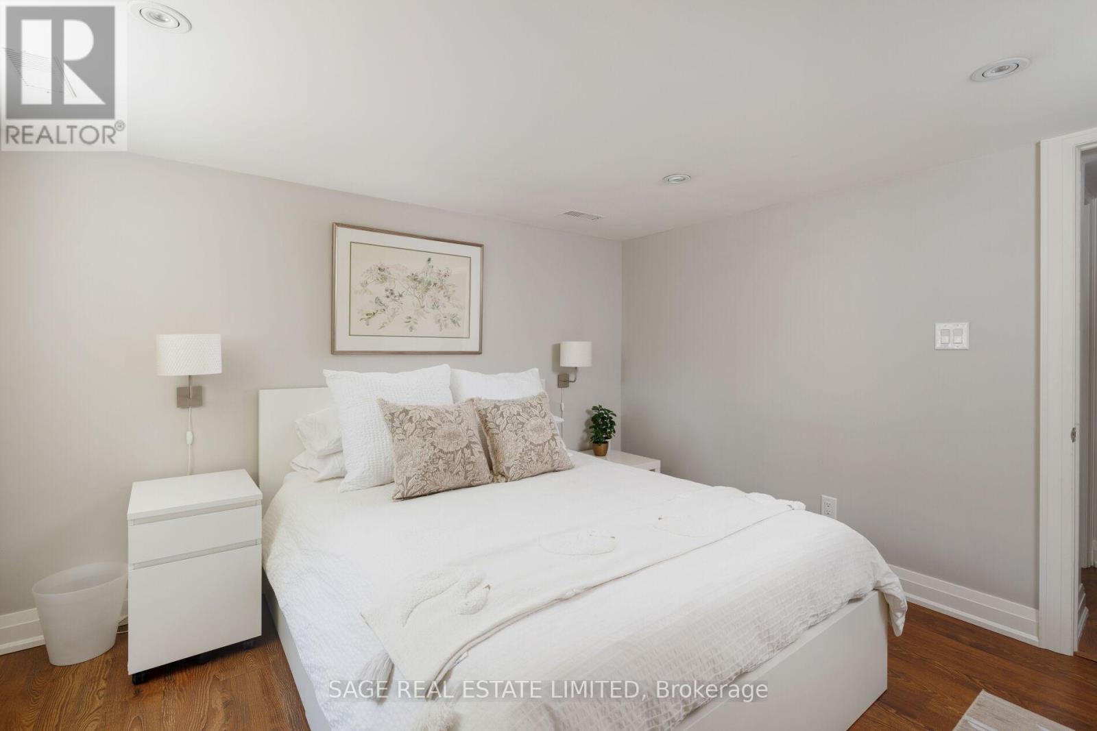 102 Humbervale Boulevard, Toronto, Ontario  M8Y 3P7 - Photo 35 - W13174442