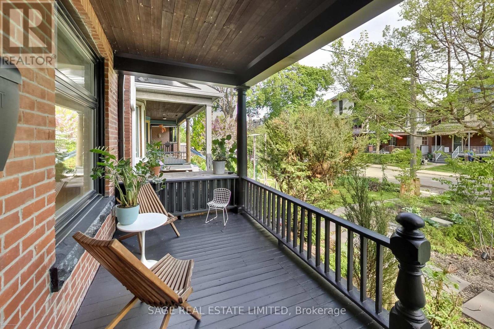 88 Galley Avenue, Toronto, Ontario  M6R 1H1 - Photo 3 - W13174516