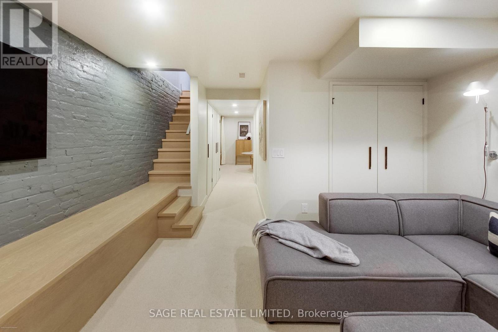 88 Galley Avenue, Toronto, Ontario  M6R 1H1 - Photo 36 - W13174516