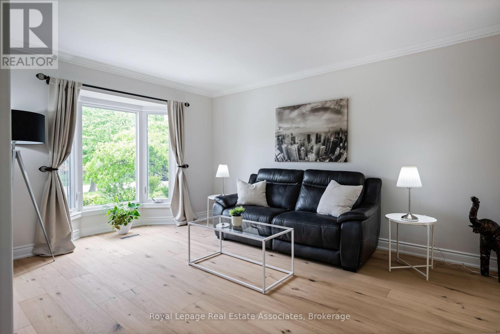 7 Nixon Crescent, Halton Hills, Ontario  L7G 5K4 - Photo 6 - W13174592