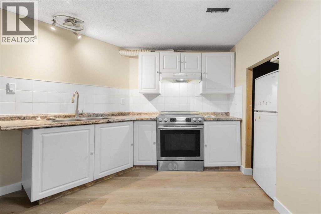 268 Madeira Place NE, Calgary, Alberta  T2A 5T1 - Photo 21 - A2307054