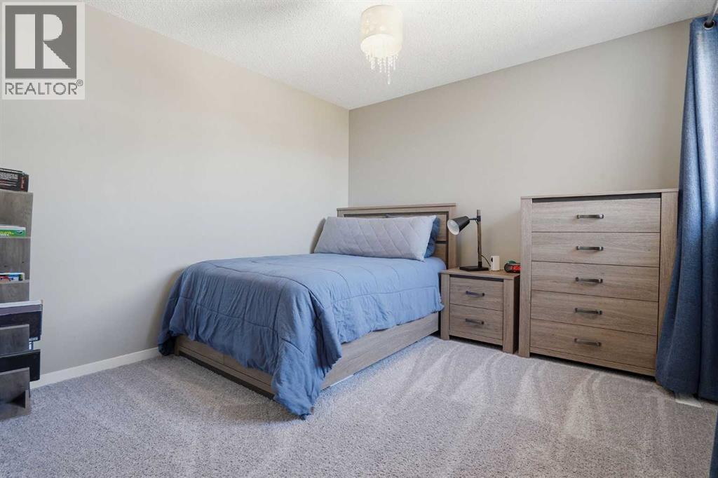 393 Masters Avenue SE, Calgary, Alberta  T3M 2N7 - Photo 31 - A2310664