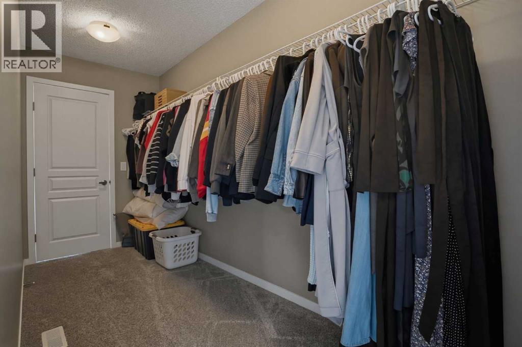 393 Masters Avenue SE, Calgary, Alberta  T3M 2N7 - Photo 29 - A2310664