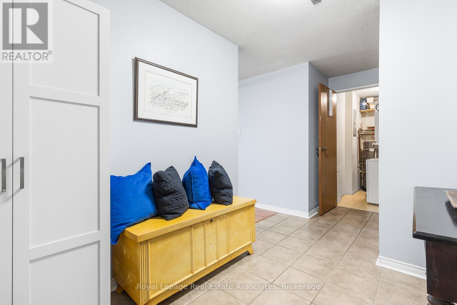 1502 - 55 Green Valley Drive, Kitchener, Ontario  N2P 1Z6 - Photo 3 - X13174324