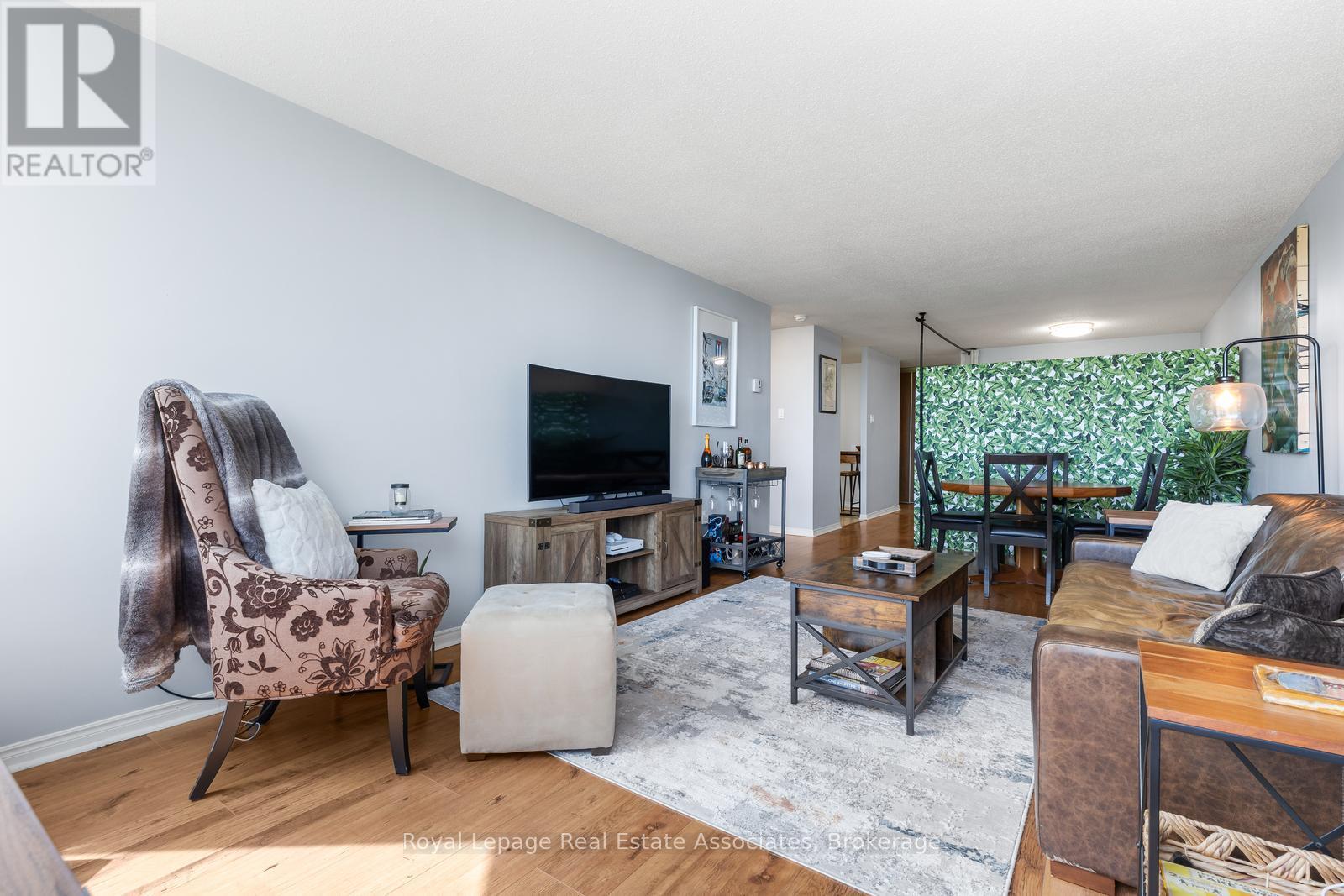 1502 - 55 Green Valley Drive, Kitchener, Ontario  N2P 1Z6 - Photo 9 - X13174324