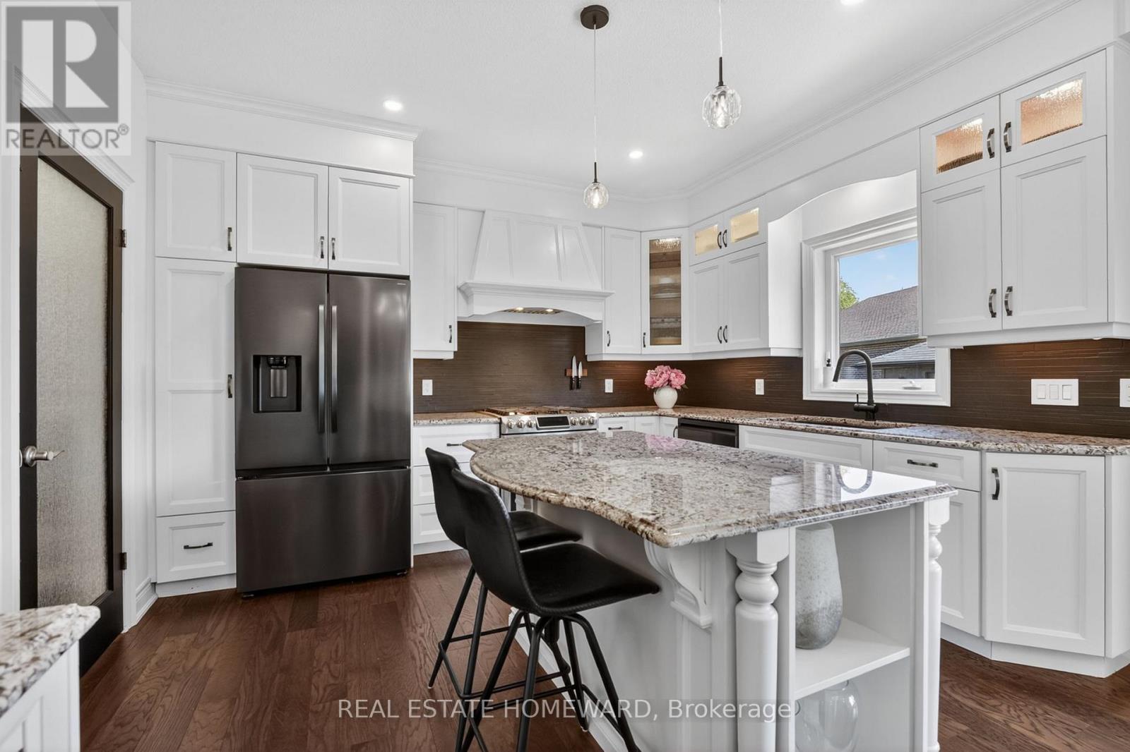 56 Calista Drive, Welland, Ontario  L3C 7G8 - Photo 3 - X13174542