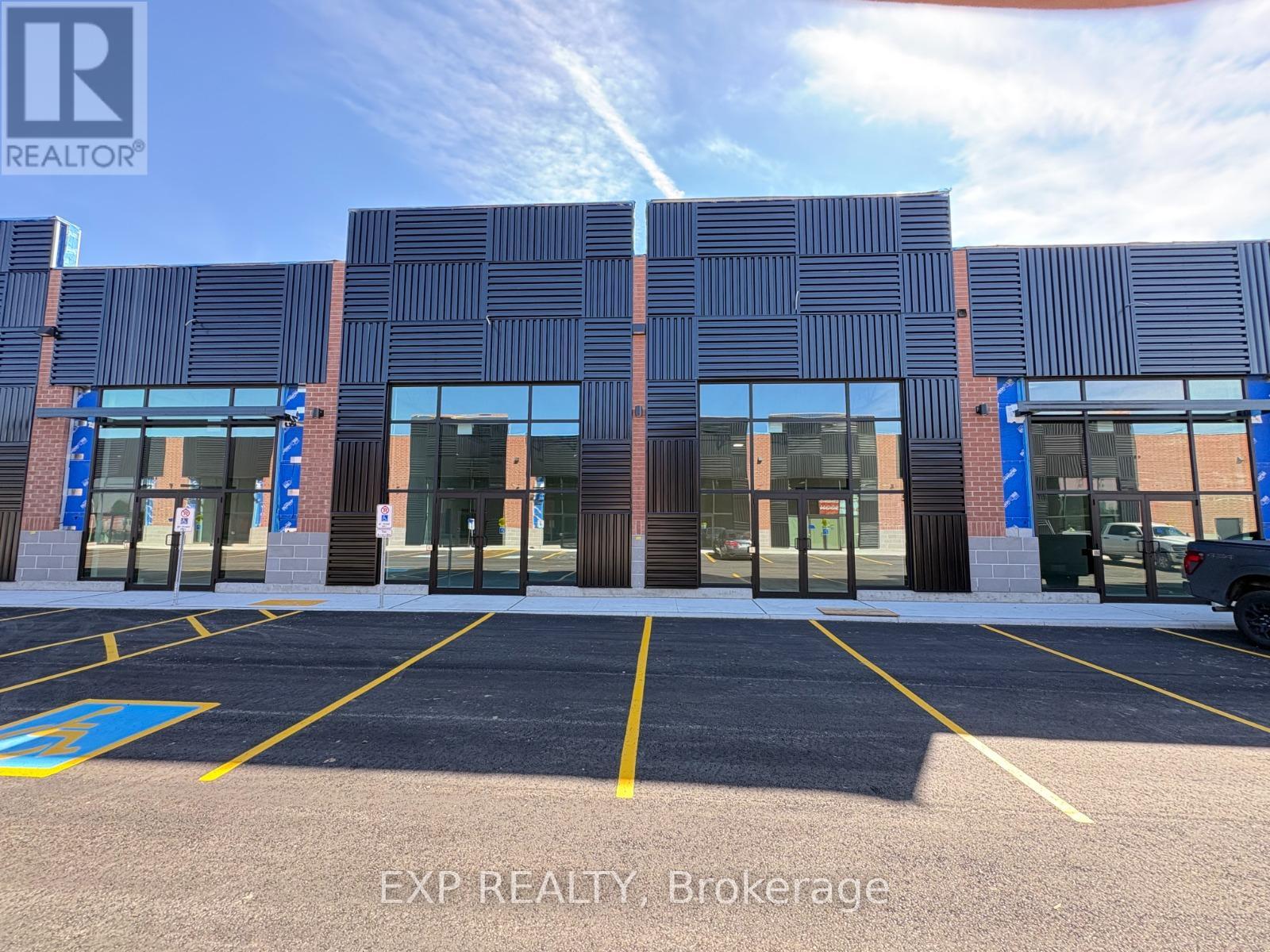 18 - 85 Bonds Corner, Woodstock, Ontario  N4S 7V9 - Photo 2 - X13174564