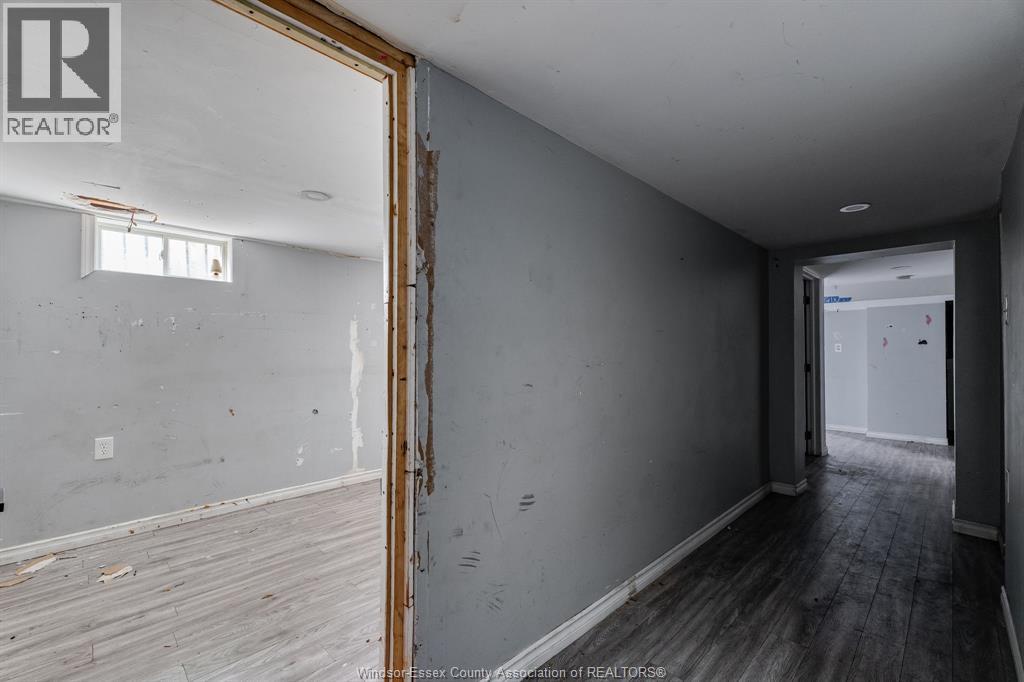 982 Bridge, Windsor, Ontario N9B 2N1 - Photo 18 - 26012178
