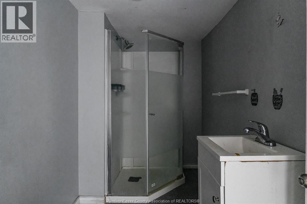 982 Bridge, Windsor, Ontario N9B 2N1 - Photo 24 - 26012178