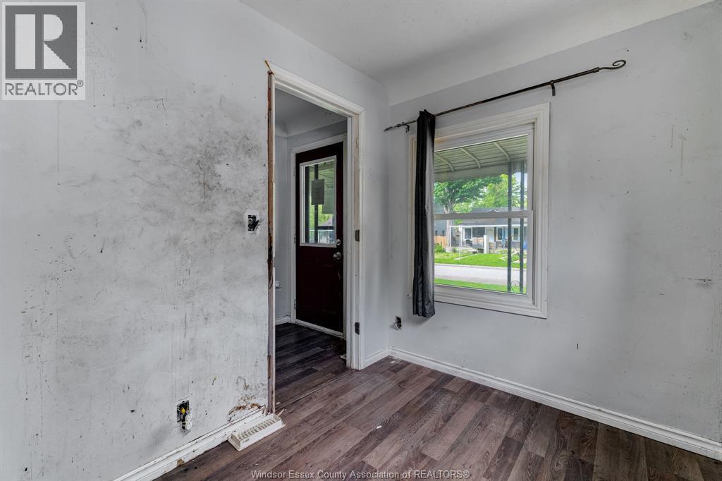 982 Bridge, Windsor, Ontario N9B 2N1 - Photo 8 - 26012178