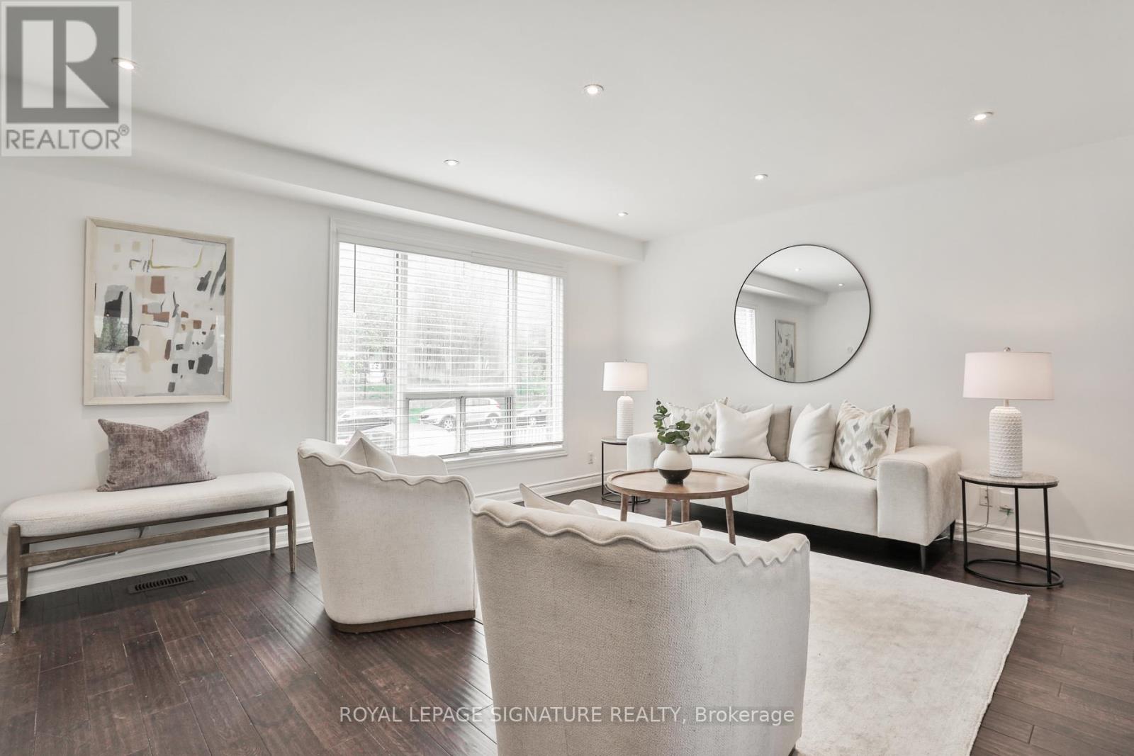 280 Gowan Avenue, Toronto, Ontario  M4J 2K6 - Photo 10 - E13117334