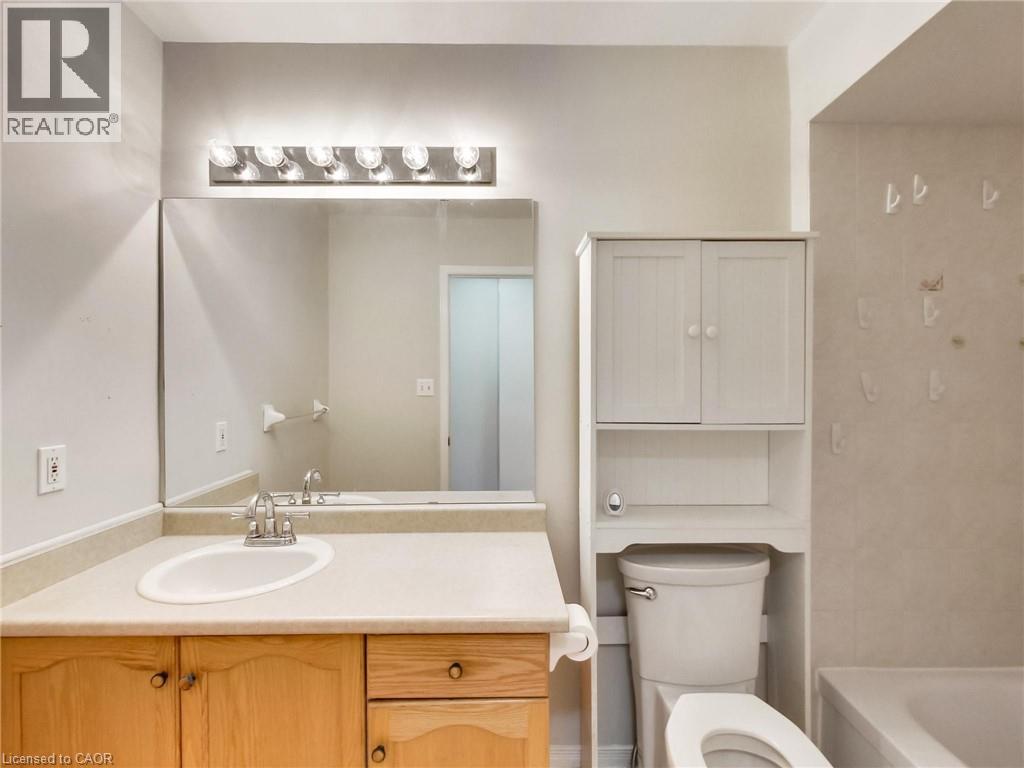104 Frances Avenue Unit# 10, Stoney Creek, Ontario L8E 5X3 - Photo 22 - 40827694