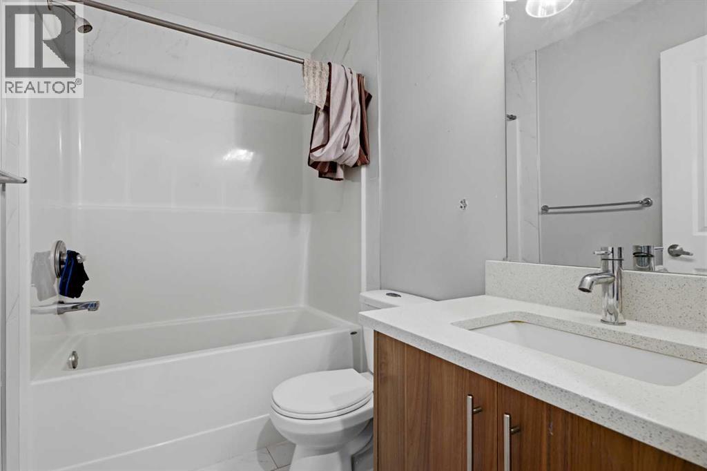 7002 50 Avenue, Camrose, Alberta  T4V 5G1 - Photo 13 - A2314443