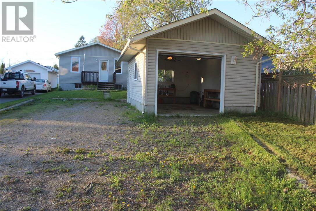 349 Merritt, Espanola, Ontario  P5E 1K1 - Photo 19 - 2128002