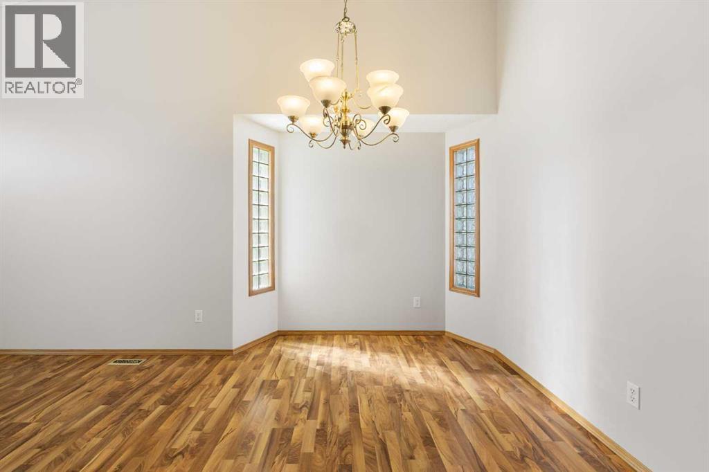 119 Citadel Hills Place NW, Calgary, Alberta  T3G 3V5 - Photo 7 - A2309492