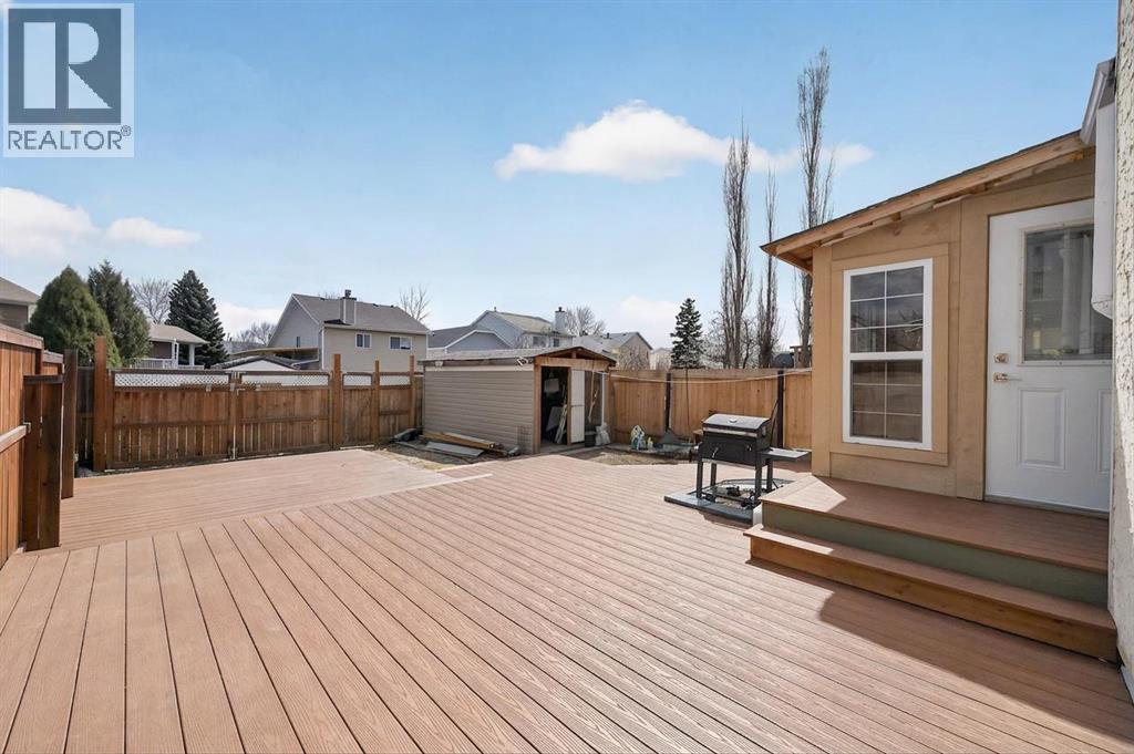 35 Erin Green Place SE, Calgary, Alberta  T2B 3C2 - Photo 30 - A2310457