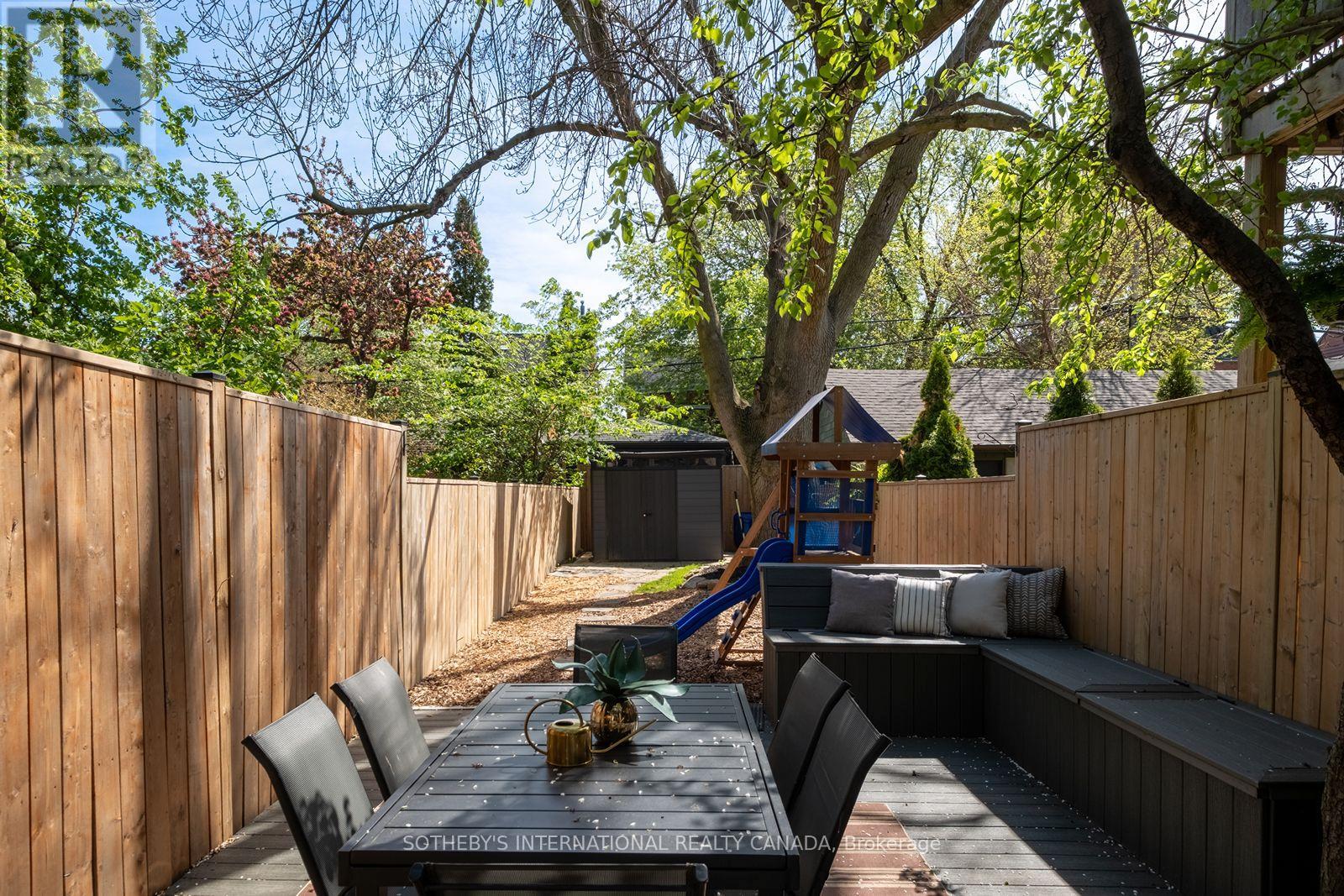 93 Fuller Avenue, Toronto, Ontario  M6R 2C4 - Photo 39 - W13173950