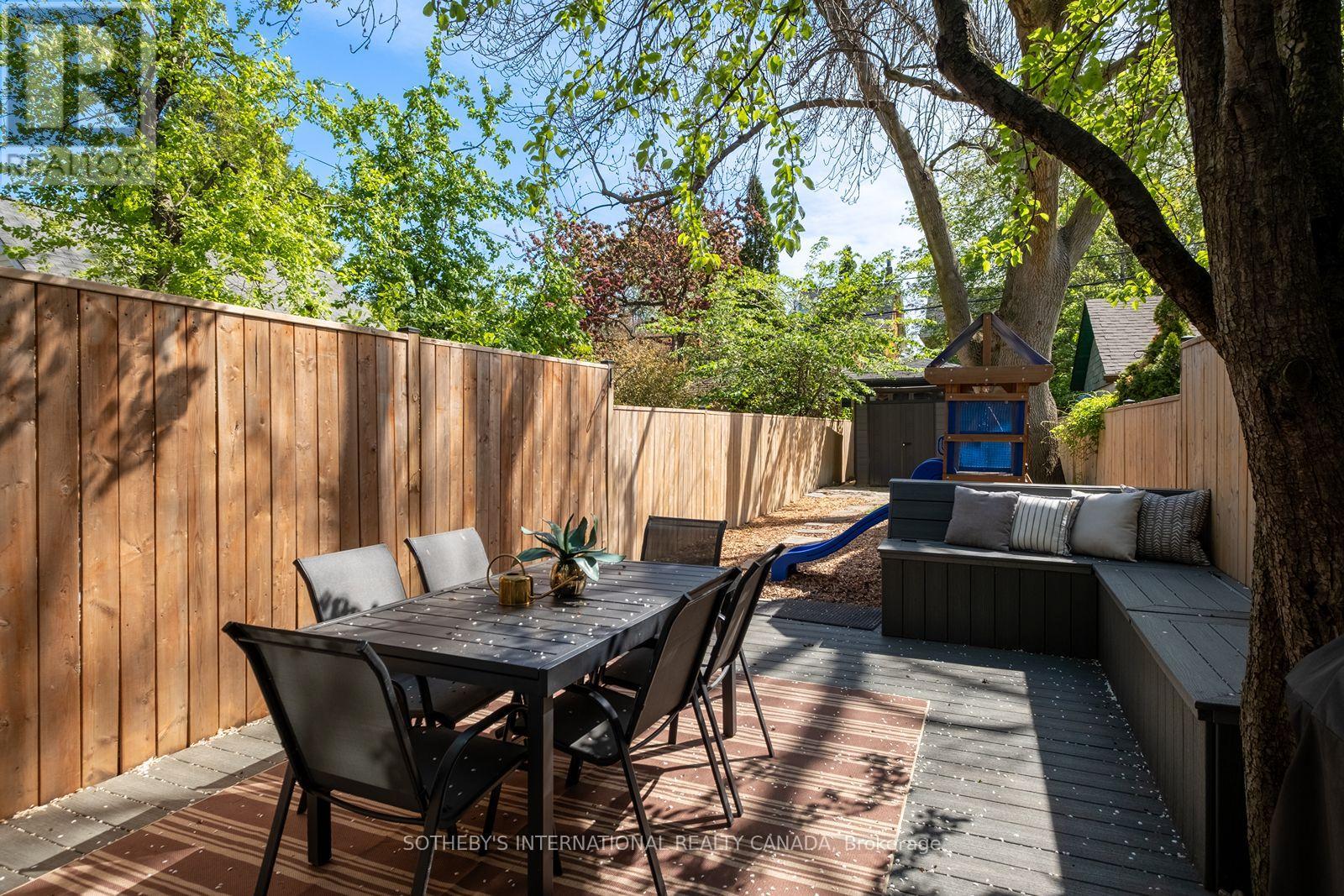 93 Fuller Avenue, Toronto, Ontario  M6R 2C4 - Photo 41 - W13173950