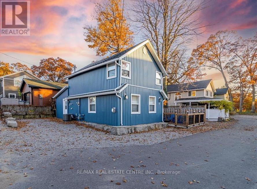 11 DIETRICH CRESCENT, Lambton Shores, Ontario