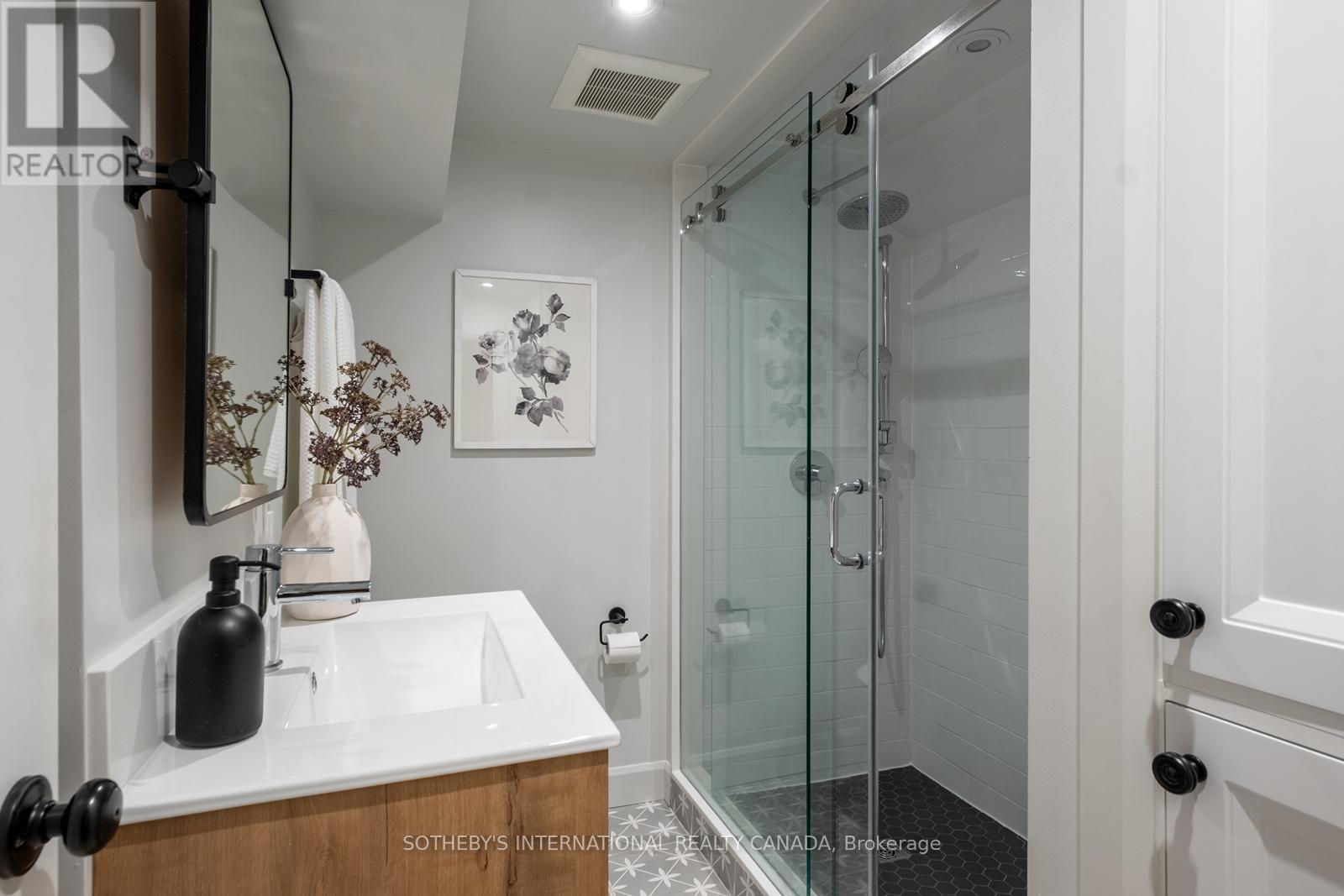 93 Fuller Avenue, Toronto, Ontario  M6R 2C4 - Photo 38 - W13173950