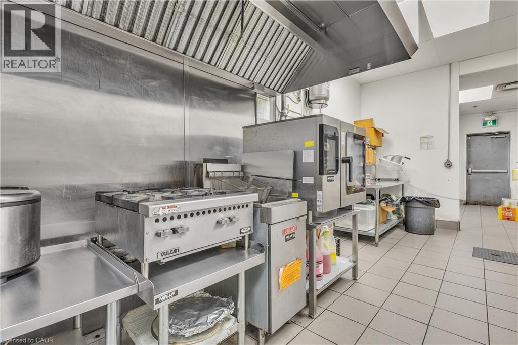 5 Manitou Drive Unit# 106b, Kitchener, Ontario N2C 2J6 - Photo 17 - 40833491