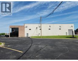 2516 BINDER CRESCENT, Tecumseh, Ontario