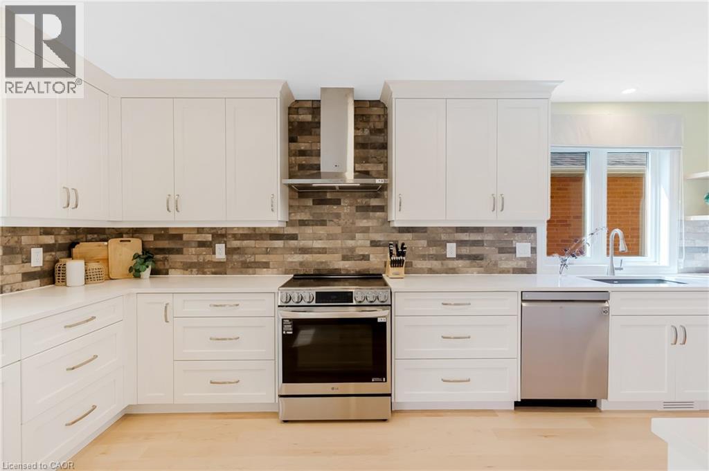 42 Handorf Drive, Cambridge, Ontario  N3C 3Y3 - Photo 9 - 40831398