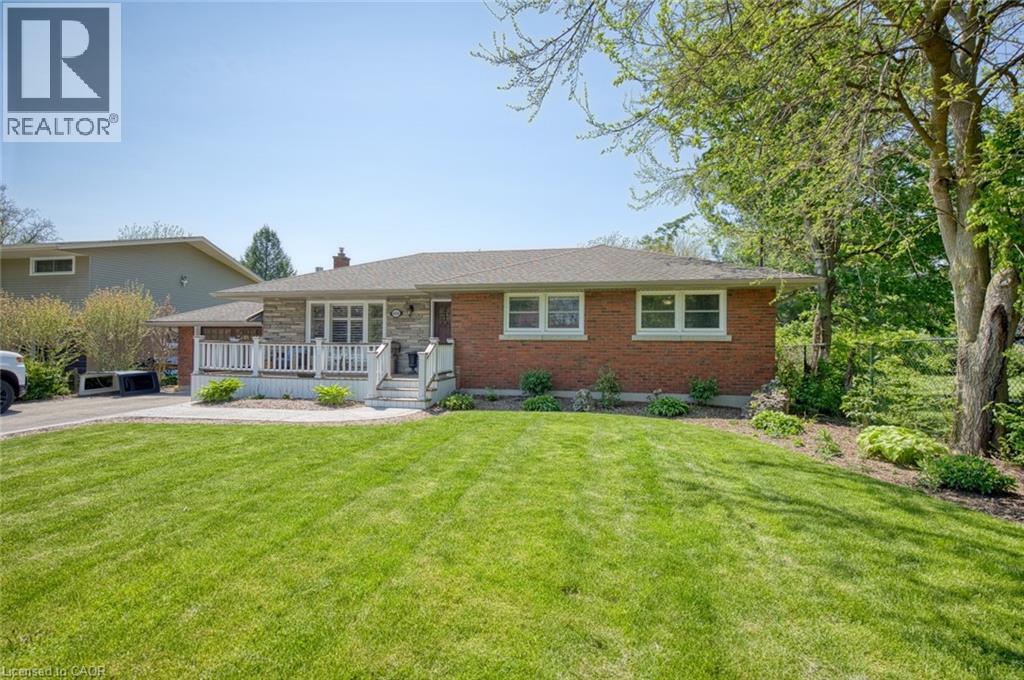 4036 Miller Avenue, Vineland, Ontario  L0R 2C0 - Photo 1 - 40831465