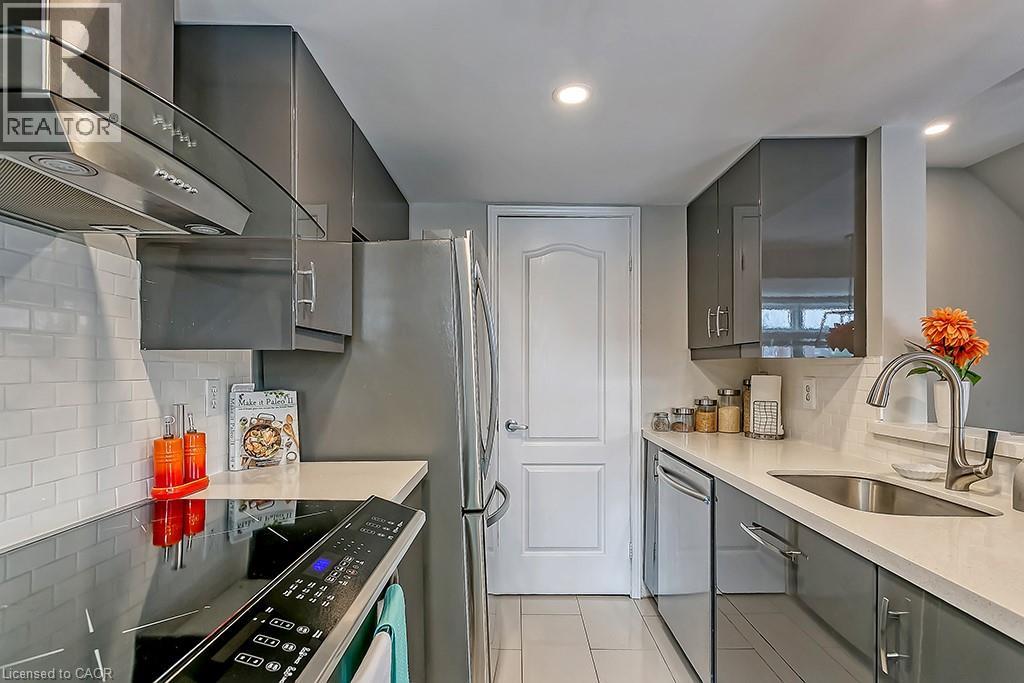 2386 Munn's Avenue E, Oakville, Ontario  L6H 6G9 - Photo 11 - 40833480