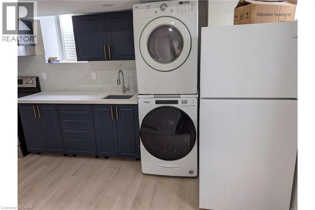 170 Gillespie Drive Unit# Lower, Brantford, Ontario  N3T 0Y4 - Photo 2 - 40833651