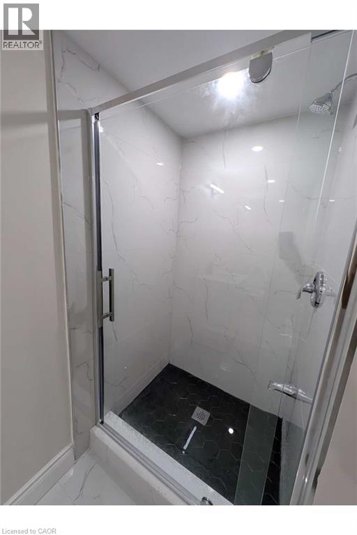 170 Gillespie Drive Unit# Lower, Brantford, Ontario  N3T 0Y4 - Photo 3 - 40833651
