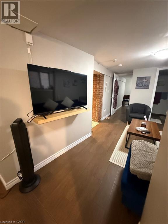 947 Main Street E Unit# 6, Hamilton, Ontario  L8M 1M9 - Photo 3 - 40833665
