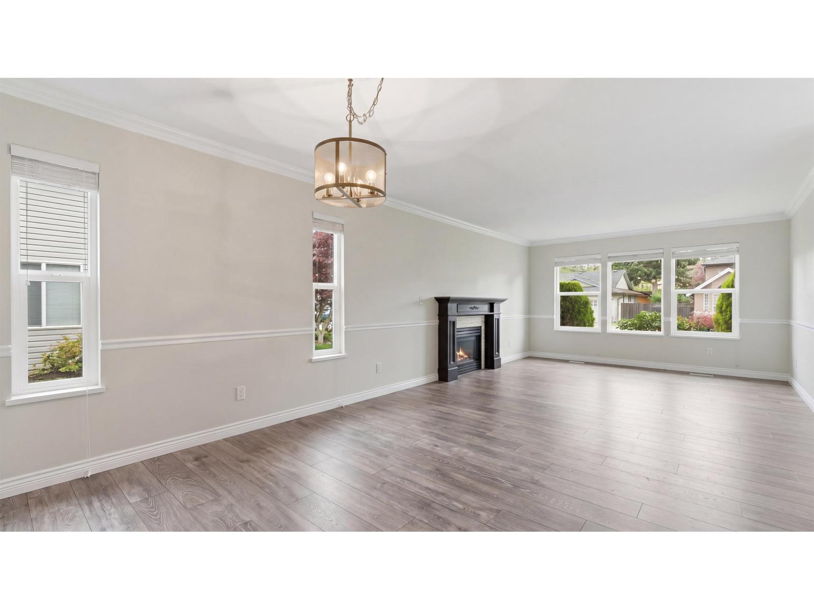 4912 208a Street, Langley, British Columbia  V3A 5T1 - Photo 12 - R3117515