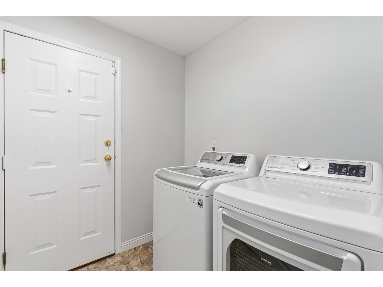 4912 208a Street, Langley, British Columbia  V3A 5T1 - Photo 31 - R3117515