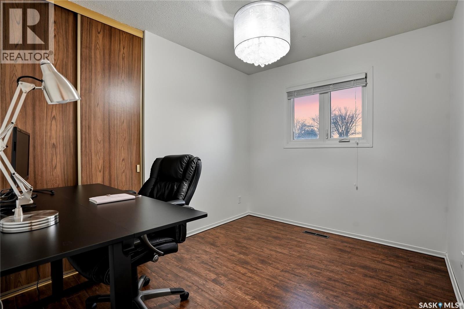 2225 Easthill, Saskatoon, Saskatchewan  S7J 3E1 - Photo 24 - SK037126