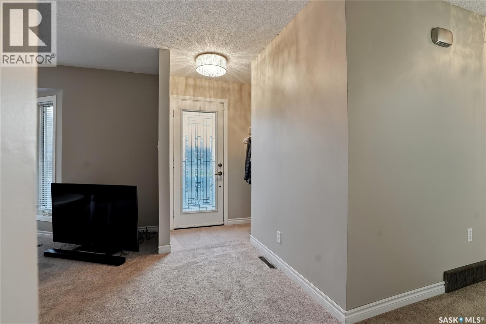 2225 Easthill, Saskatoon, Saskatchewan  S7J 3E1 - Photo 3 - SK037126