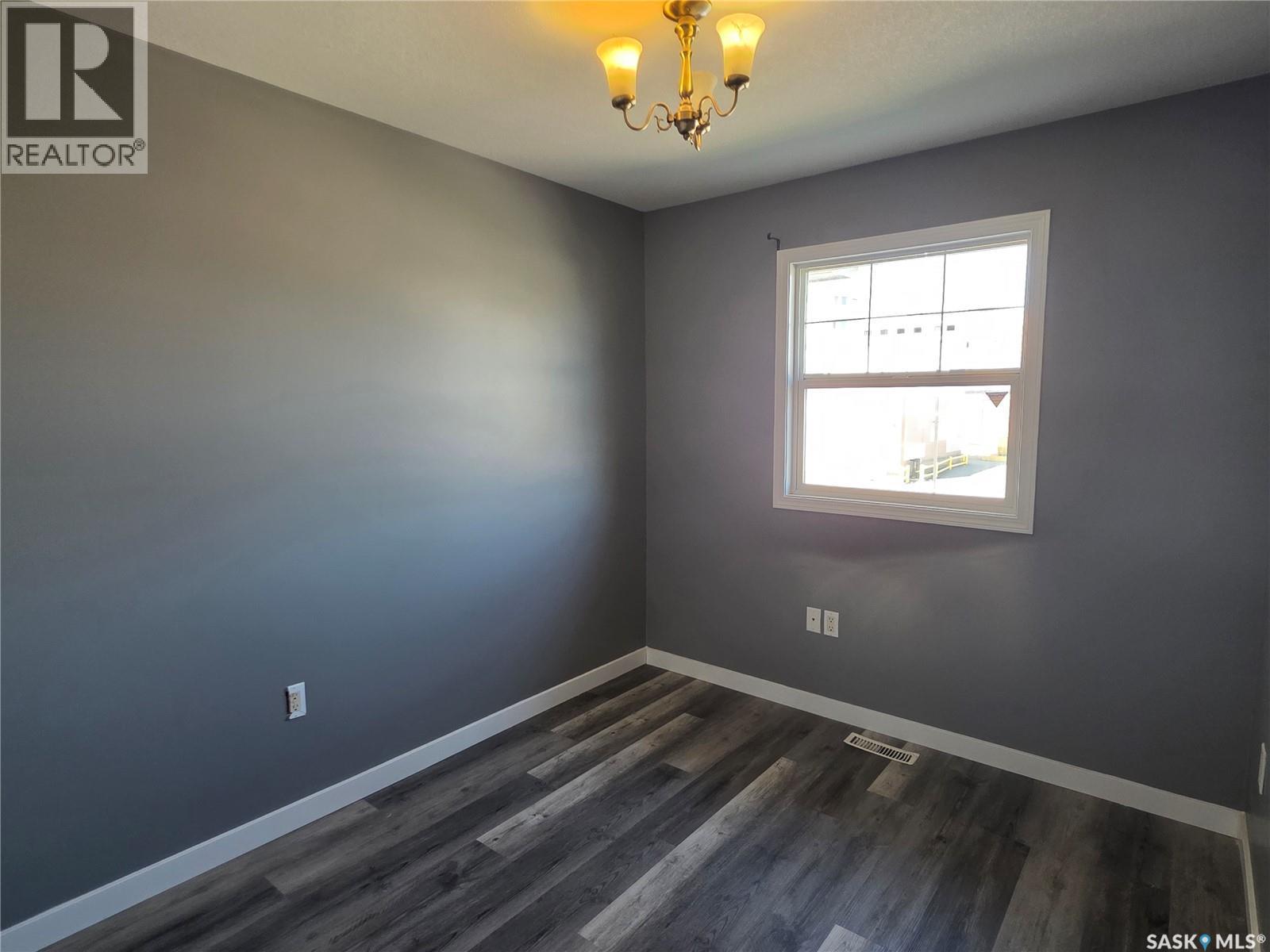 2195 Toronto Street, Regina, Saskatchewan  S4P 0B7 - Photo 27 - SK037101