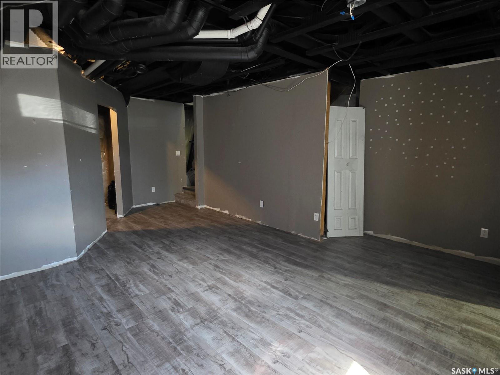 2195 Toronto Street, Regina, Saskatchewan  S4P 0B7 - Photo 29 - SK037101