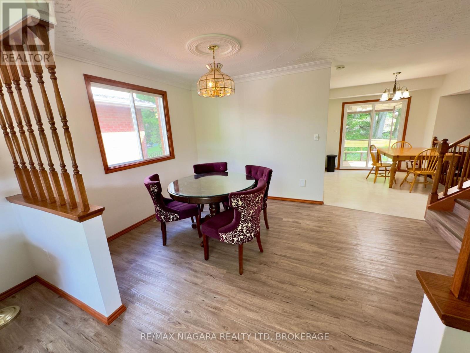 Upper - 4 Trillium Lane, St. Catharines, Ontario  L2T 1W2 - Photo 5 - X13172914