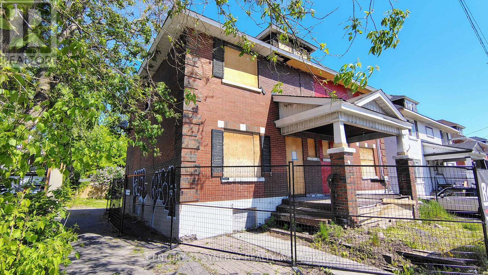 475 CATHERINE STREET, Ottawa, Ontario
