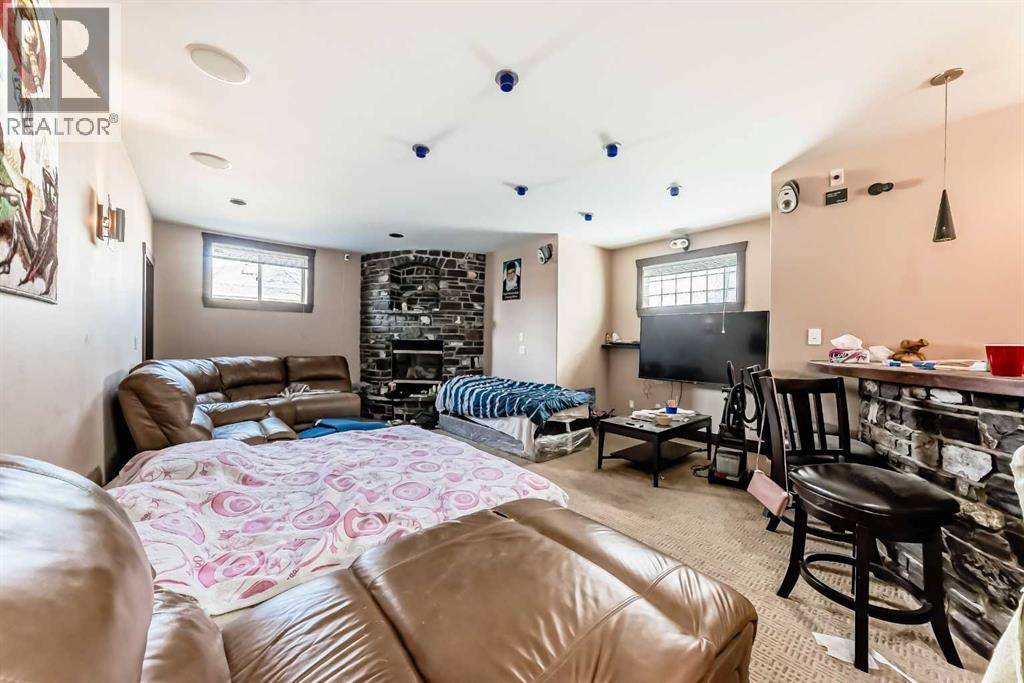 602 Wentworth Place Sw, Calgary, Alberta  T3H 4N8 - Photo 38 - A2307875