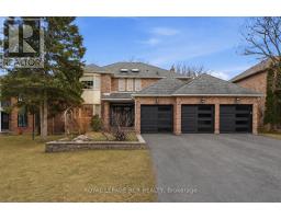 369 KENNEDY STREET W, Aurora, Ontario