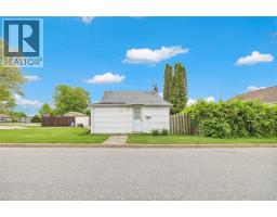 23 Bayview Place, Leamington, Ontario