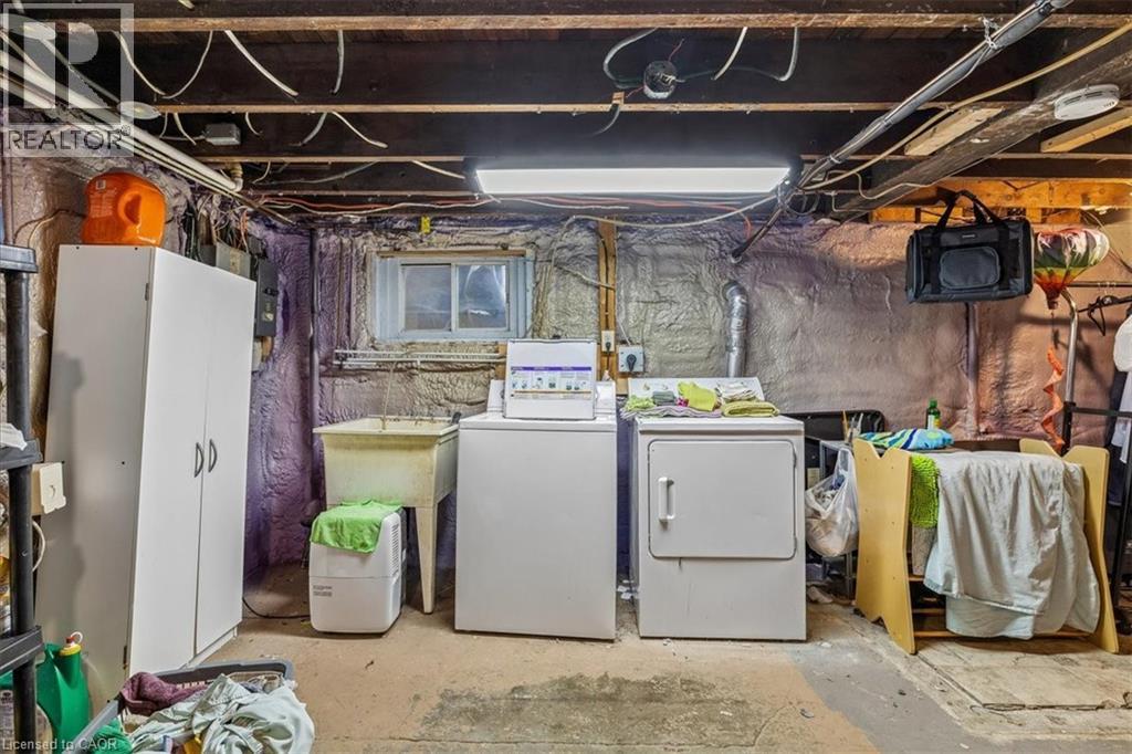 155 1/2 Lake Street Unit# Main, St. Catharines, Ontario  L2R 5Y5 - Photo 23 - 40833674
