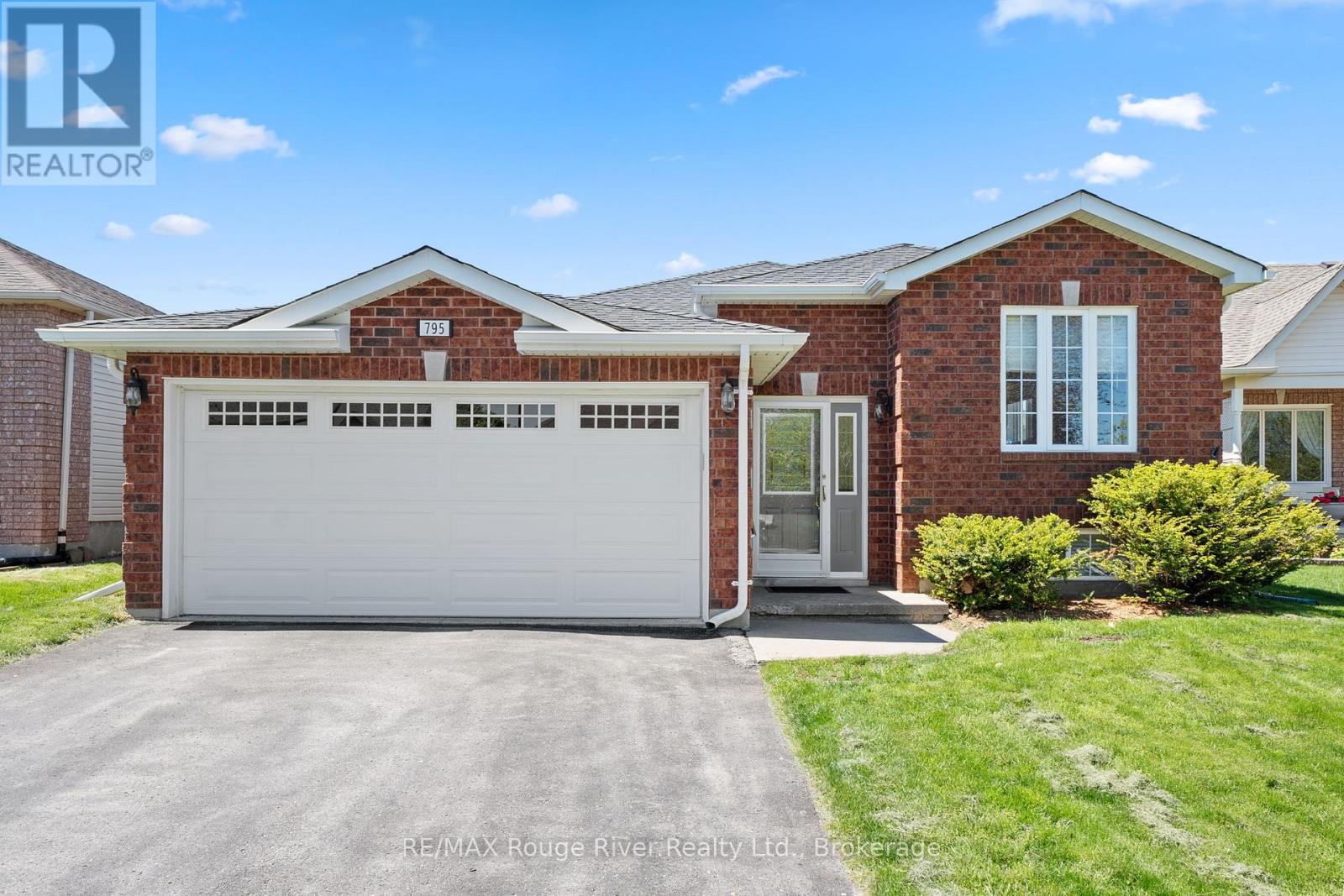 795 MUNSON CRESCENT, Cobourg, Ontario