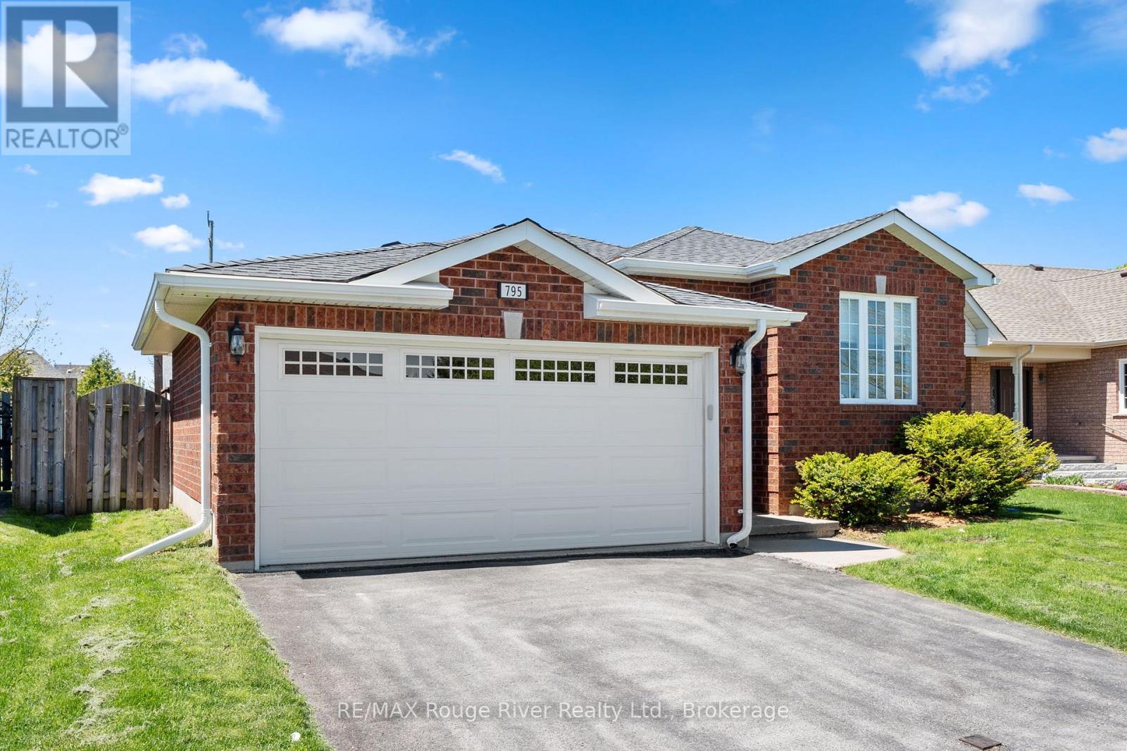 795 Munson Crescent, Cobourg, Ontario  K9A 5N9 - Photo 2 - X13174696