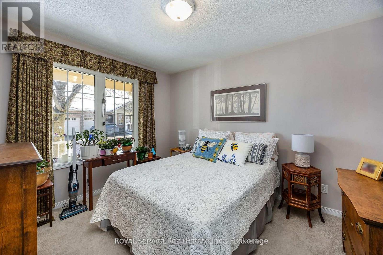 6 - 877 Wentworth Street, Peterborough, Ontario K9J 8R7 - Photo 4 - X13175006