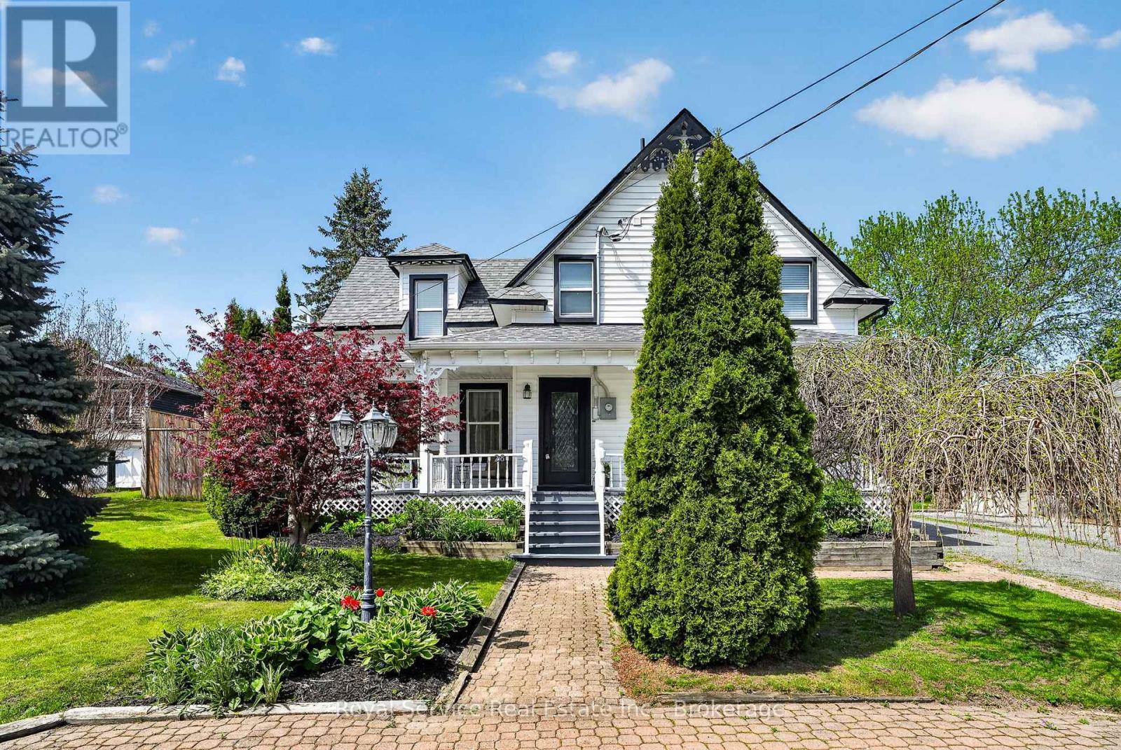 28 GEORGE STREET, Brighton, Ontario