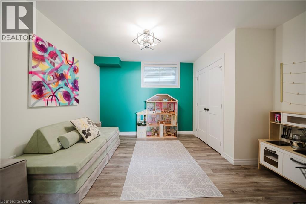 597 Sundew Drive, Waterloo, Ontario  N2V 0B9 - Photo 39 - 40831410
